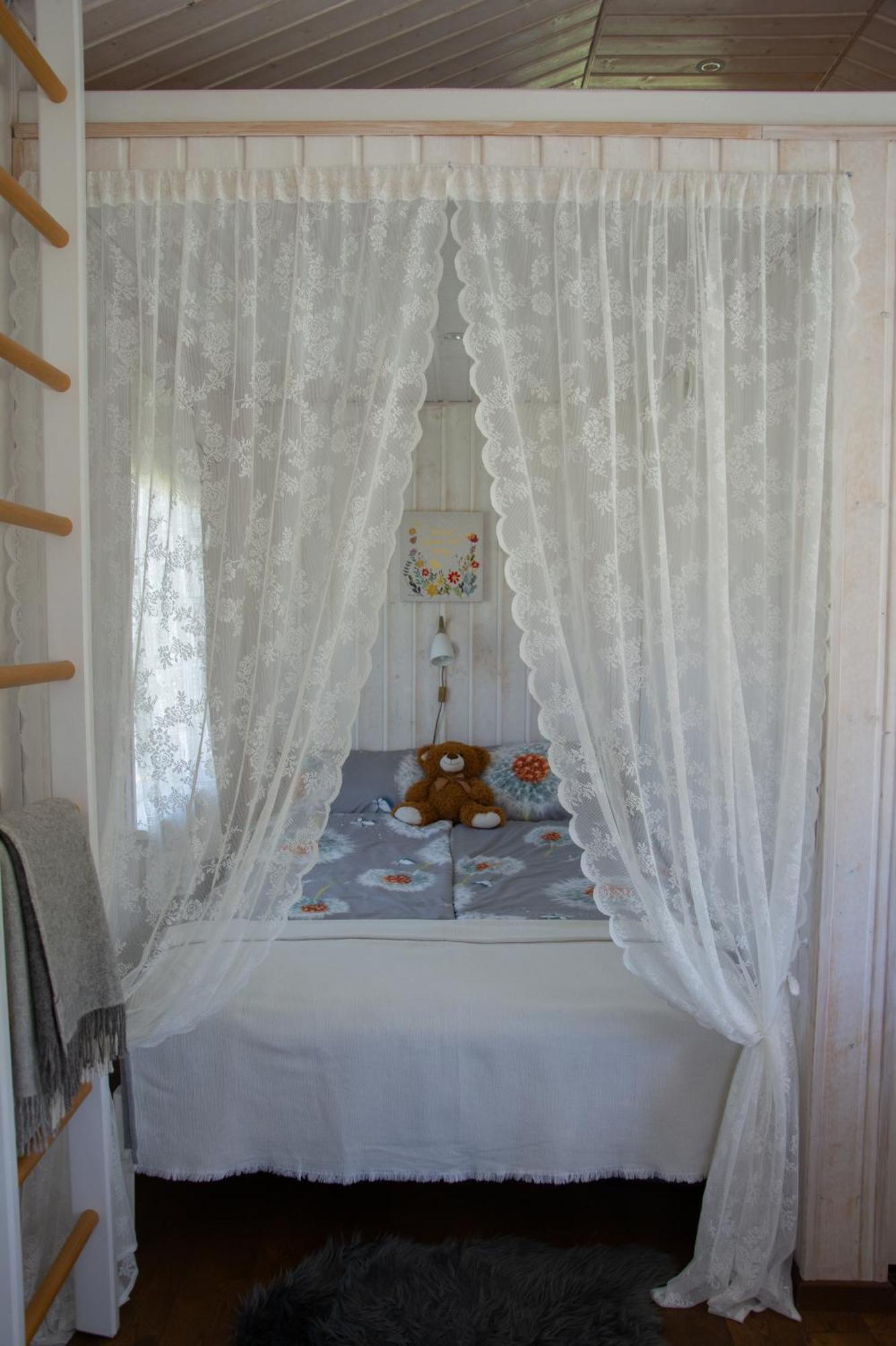 Villa Elo Kuelalismaja Kuressaare Esterno foto